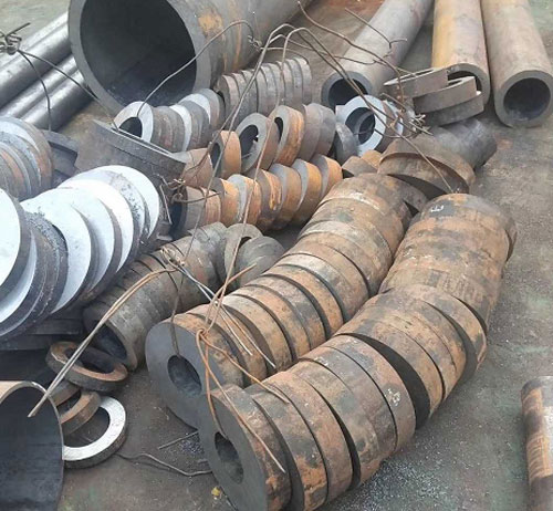 长白山厚壁合金无缝管切割