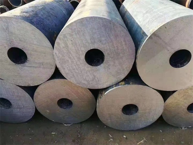 长白山35crmo厚壁无缝钢管