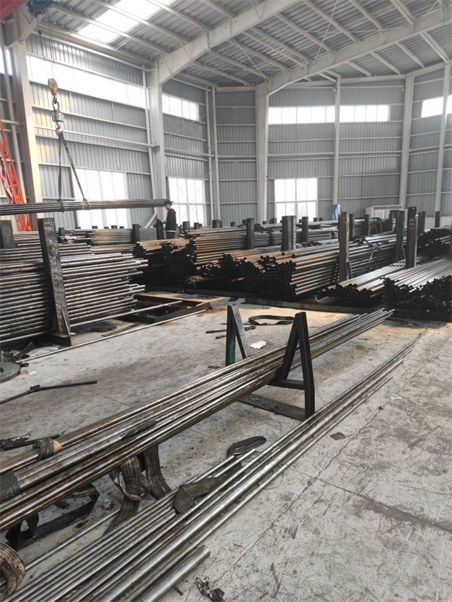 长白山小口径精密光亮无缝钢管